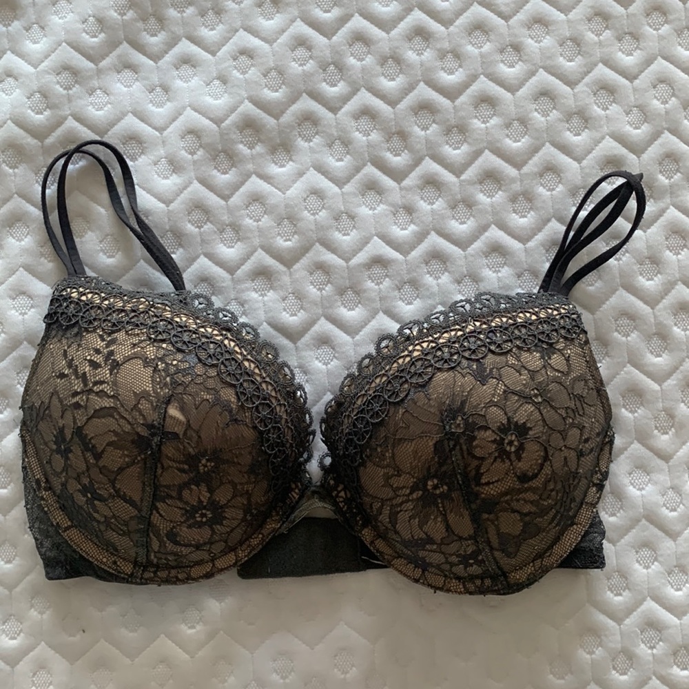 Victoria’s Secret Very Sexy Bra - 34C